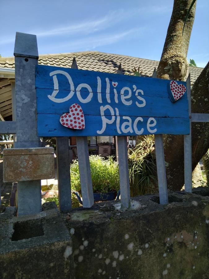 Dollies Place Bazley Beach エクステリア 写真